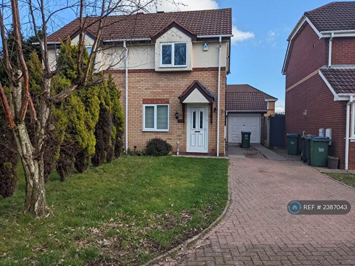 2 Bedroom Semi-Detached House To Rent In Hellier Avenue, Tipton, DY4