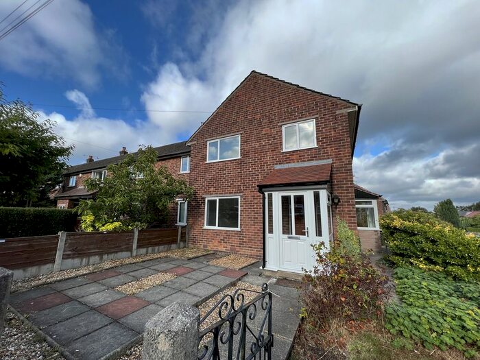 3 Bedroom Semi-Detached House To Rent In Edwards Way, Stockport, SK6