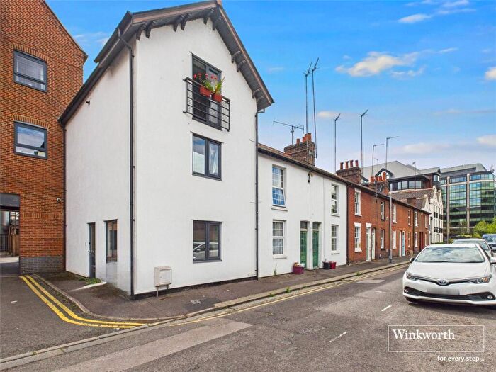 3 Bedroom End Of Terrace House To Rent In Blakes Cottages, Forbury Road, Reading, Berkshire, RG1