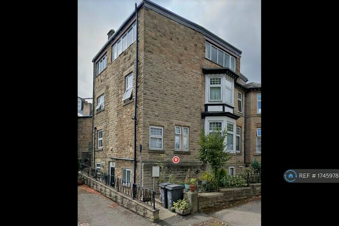 2 Bedroom Flat To Rent In Albany Road, Sheffield, S7