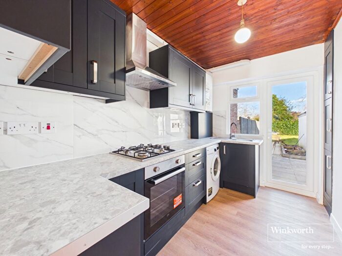 3 Bedroom Detached House To Rent In Aldridge Avenue, Stanmore, HA7