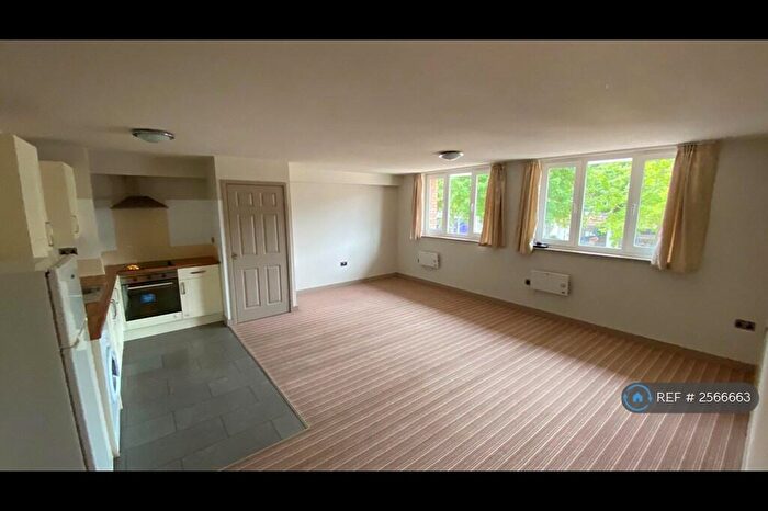 2 Bedroom Flat To Rent In Misterton Court, Orton Goldhay, Peterborough, PE2