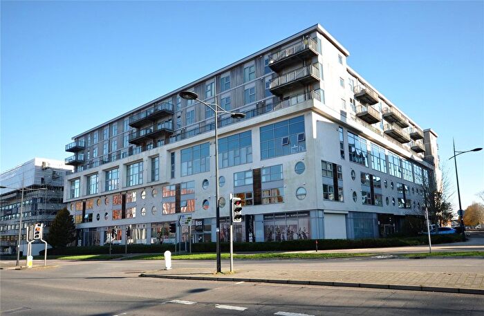 2 Bedroom Flat To Rent In Beckhampton Street, Swindon, SN1