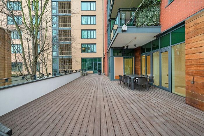 3 Bedroom Flat For Sale In St. Johns Wood Road, Pavilion Apartments, NW8