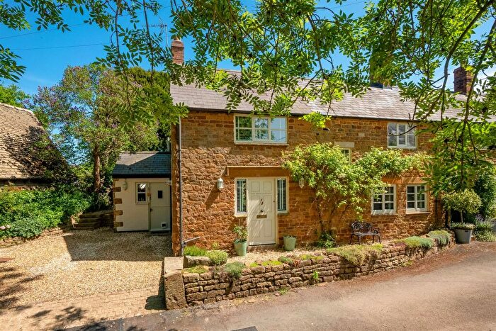 4 Bedroom Cottage For Sale In Peacock Lane, Tysoe, Warwick, CV35