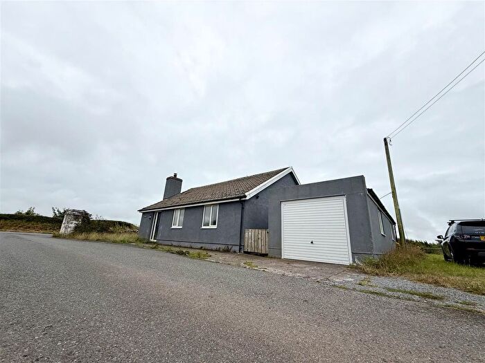3 Bedroom Bungalow To Rent In Axton Hill, Pembroke, SA71