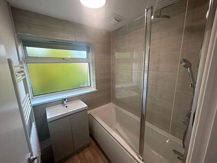 2 Bedroom Flat To Rent In Banks Walk, Bury St. Edmunds, Suffolk, IP33