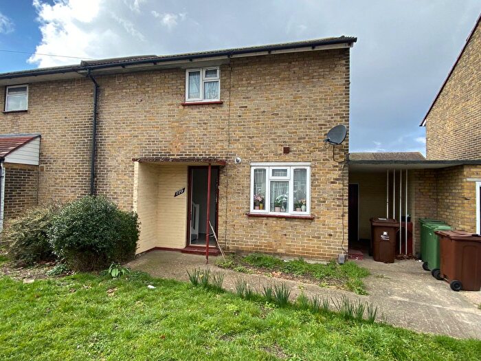2 Bedroom Semi-Detached House To Rent In Frizlands Lane, Dagenham, RM10