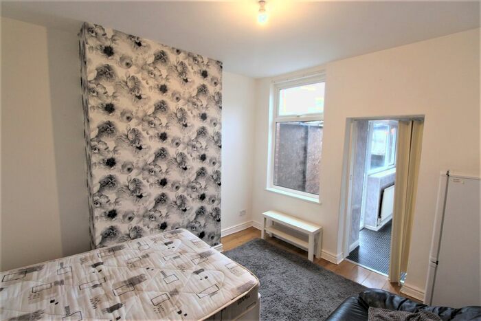 1 Bedroom Flat To Rent In Colchester Street, Coventry, CV1