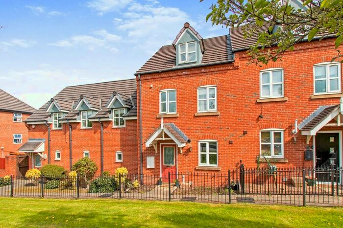 3 Bedroom End Of Terrace House To Rent In Meadow Side Road, East Ardsley, Wakefield, West Yorkshire, WF3