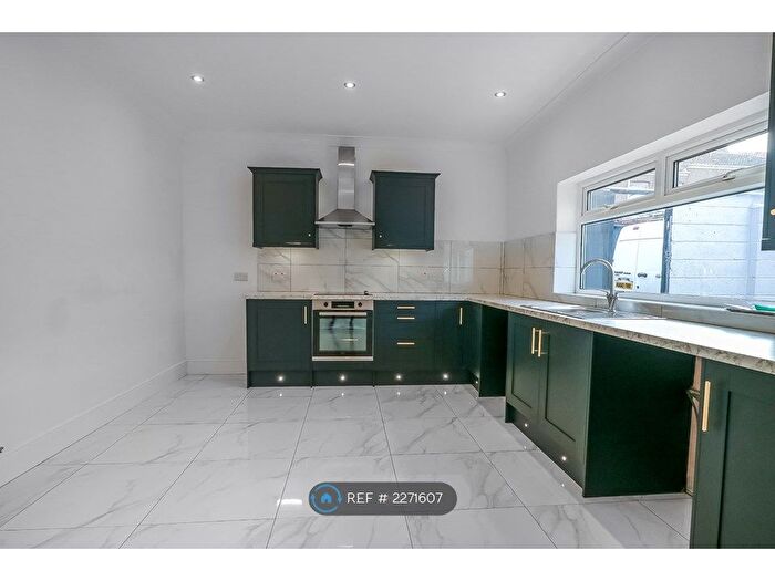 3 Bedroom End Of Terrace House To Rent In Eldon Street, Darlington, DL3