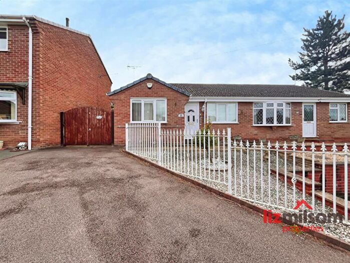 2 Bedroom Semi-Detached Bungalow For Sale In Fabis Close, Swadlincote, DE11