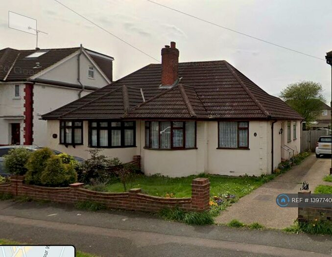 3 Bedroom Semi-Detached House To Rent In Coronation Drive, Hornchurch, RM12