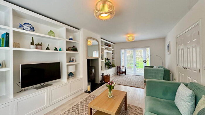 5 Bedroom Detached House For Sale In Pinewood Crescent, Hermitage, Thatcham, RG18