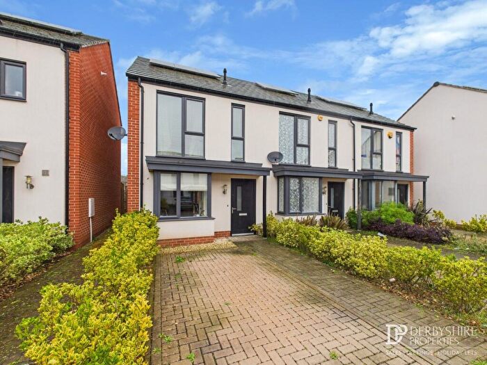 2 Bedroom Town House For Sale In Dumfries Drive, Derby, DE22