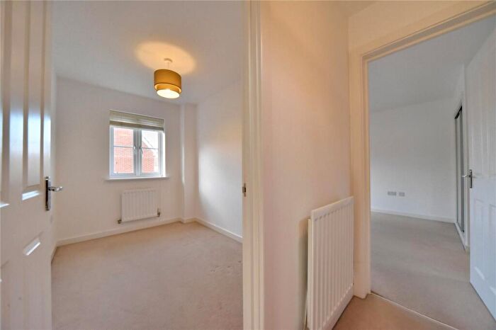5 Bedroom Detached House To Rent In Bridge Farm Close, Mildenhall, Bury St. Edmunds, Suffolk, IP28