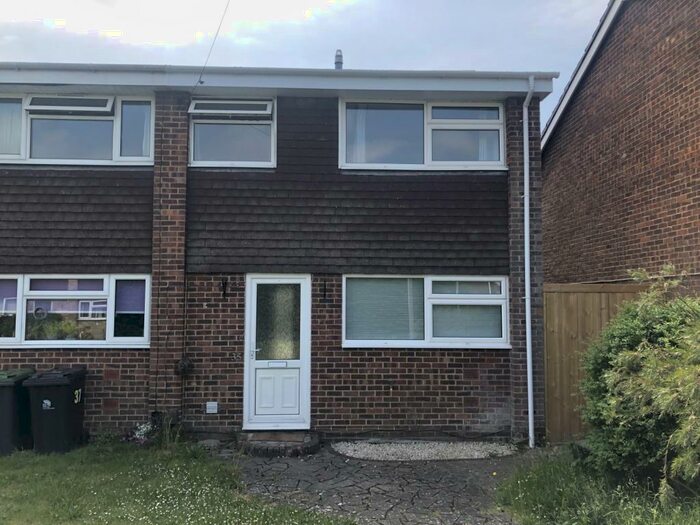 3 Bedroom House To Rent In Bedroom Semi Detached House In Christchurch, BH23