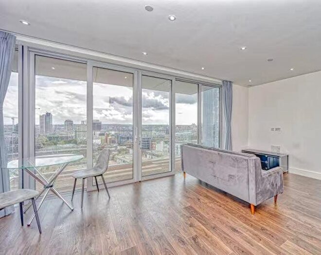 1 Bedroom Flat To Rent In Piazza Walk, E1