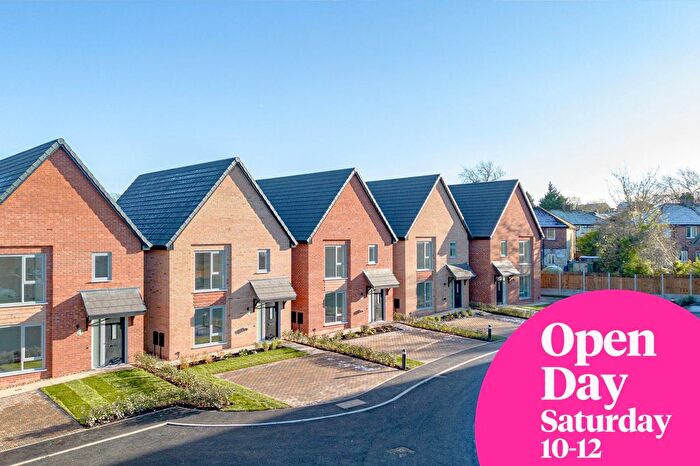 4 Bedroom Property For Sale In Eccleston Green Court, St. Helens, WA10