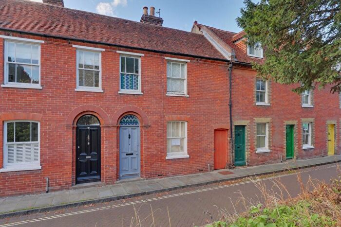 3 Bedroom Terraced House For Sale In Homewell, Havant, PO9