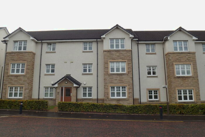 2 Bedroom Flat To Rent In Melville Crescent, Larbert, FK5