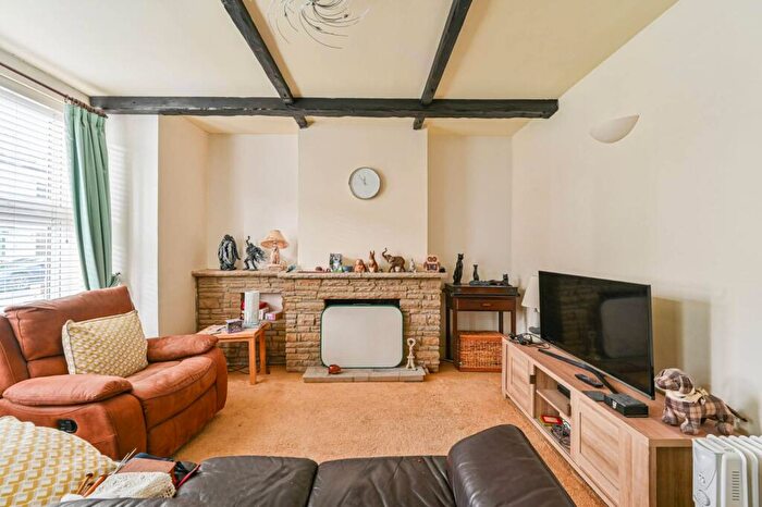 3 Bedroom Terraced House For Sale In Foxbury Road, Bromley, BR1