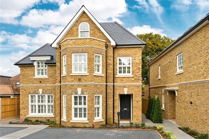 5 Bedroom Semi-Detached House For Sale In Chester Place, Pine Grove, Weybridge, KT13
