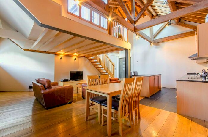 2 Bedroom Flat To Rent In Port East Apartments, Docklands, London, E14