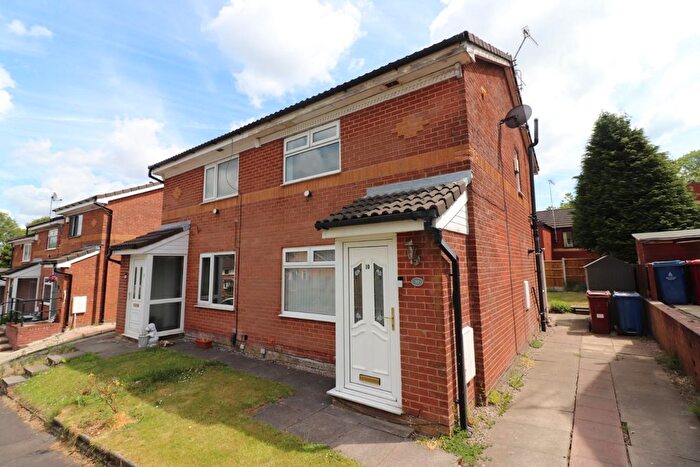 2 Bedroom Property To Rent In Delamere Close, Blackburn, BB2