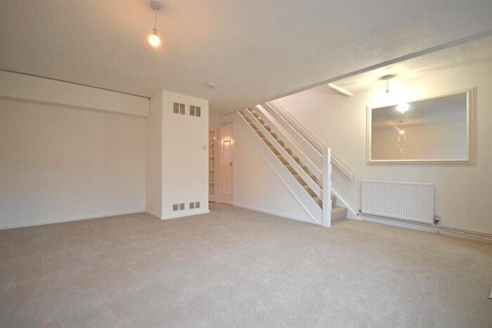3 Bedroom Terraced House To Rent In Bradshaw Road, Chichester, West Sussex, PO19