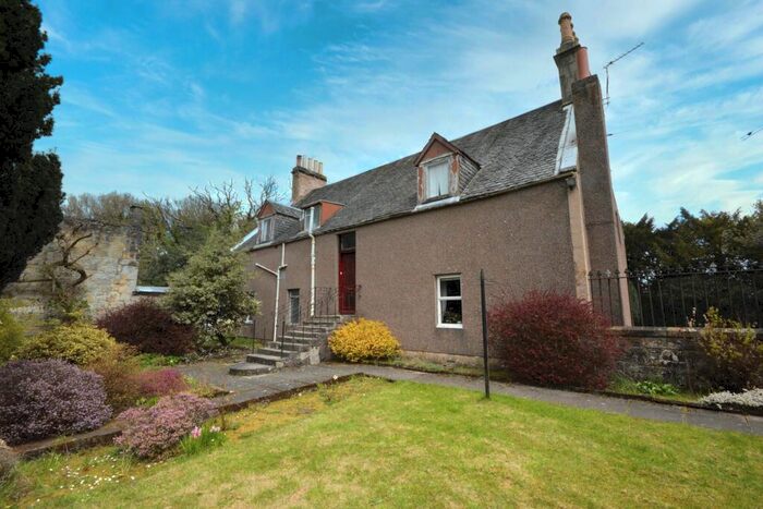3 Bedroom Flat For Sale In The Hall, Denny, Stirlingshire, FK6