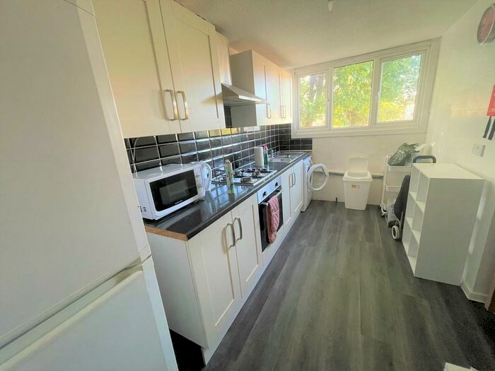 4 Bedroom Terraced House To Rent In Acacia Road, London, N22