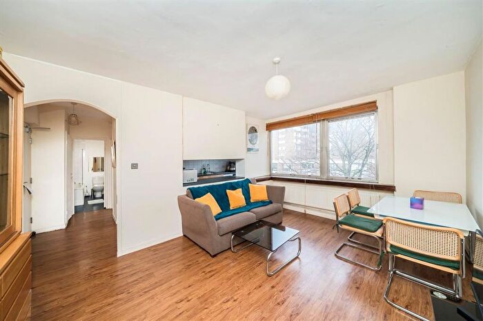 1 Bedroom Flat To Rent In Kendal Street, London, W2
