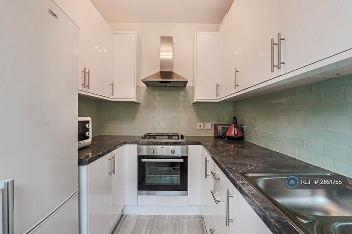 1 Bedroom Flat To Rent In Marigold Street, London, SE16