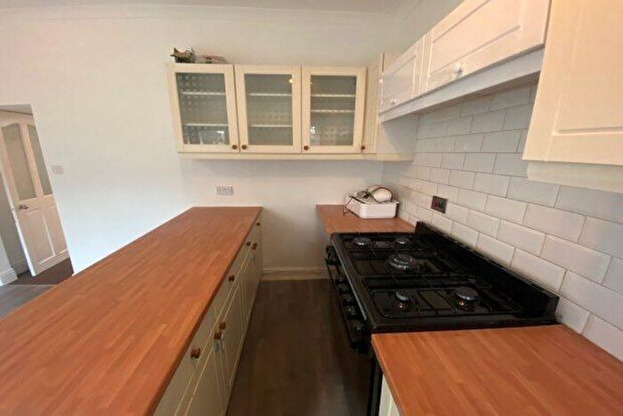 2 Bedroom End Of Terrace House To Rent In Great Moor Street, Stockport, SK2