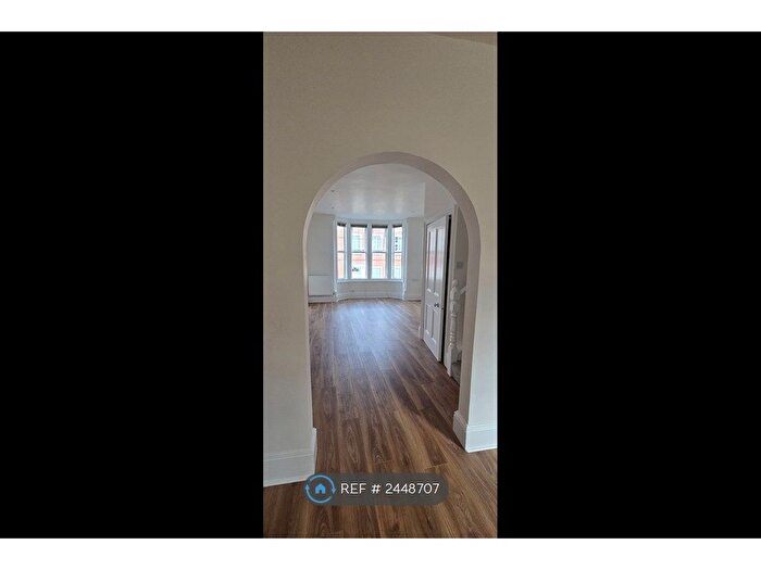 2 Bedroom Maisonette To Rent In Winchester Street, Salisbury, SP1