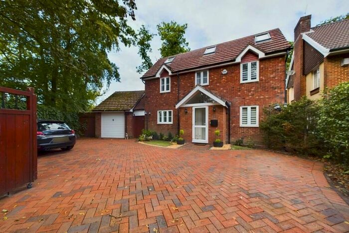 5 Bedroom Detached House To Rent In West End Road, West End, SO18