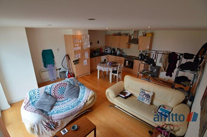 2 Bedroom Flat To Rent In The Horizon Building, Navigation Street, Leicester, LE1