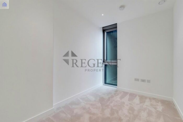 2 Bedroom Flat To Rent In Valencia Tower, Bollinder Place, EC1V