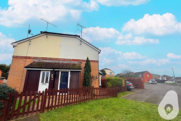 1 Bedroom Semi Detached House To Rent In Kings Walden Rise, Stevenage, Hertfordshire, SG2