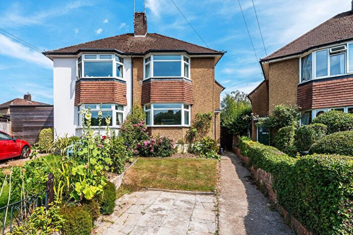 3 Bedroom Semi-detached House For Sale In Farmcombe Close, Tunbridge Wells, TN2