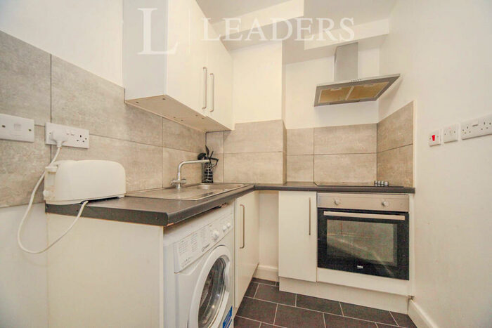 2 Bedroom Flat To Rent In Edward Street, Dunstable, LU6