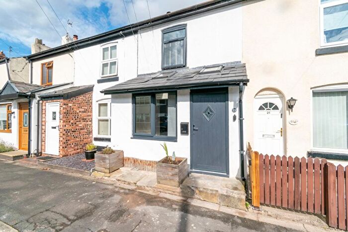 2 Bedroom Terraced House For Sale In Middlewood Drive, Aughton, L39