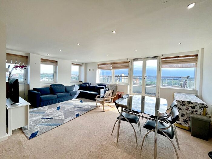 2 Bedroom Penthouse To Rent In City Quadrant, Newcastle, NE1