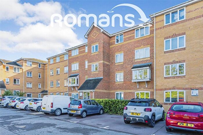 1 Bedroom Apartment For Sale In Ascot Court, Aldershot, Hampshire, GU11