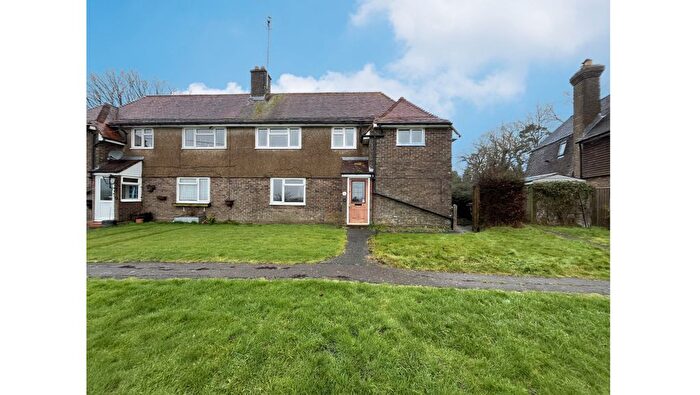 3 Bedroom Property For Sale In Wellington Gardens, Battle, East Sussex, TN33