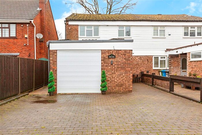 4 Bedroom Semi Detached House For Sale In Cox Green Lane, Maidenhead, Berkshire, SL6