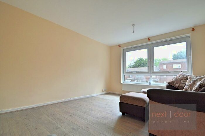 4 Bedroom Terraced House To Rent In Culmore Road, Peckham, SE15