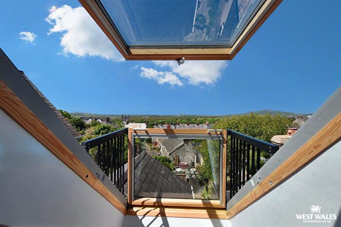 3 Bedroom Semi-Detached House For Sale In St Davids, Haverfordwest, SA62