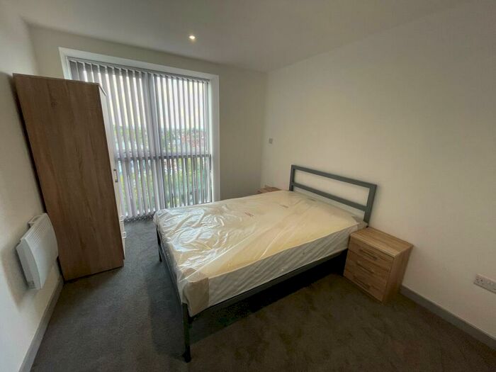1 Bedroom Apartment To Rent In Oak Court, Dudley Road, Brierley Hill, DY5